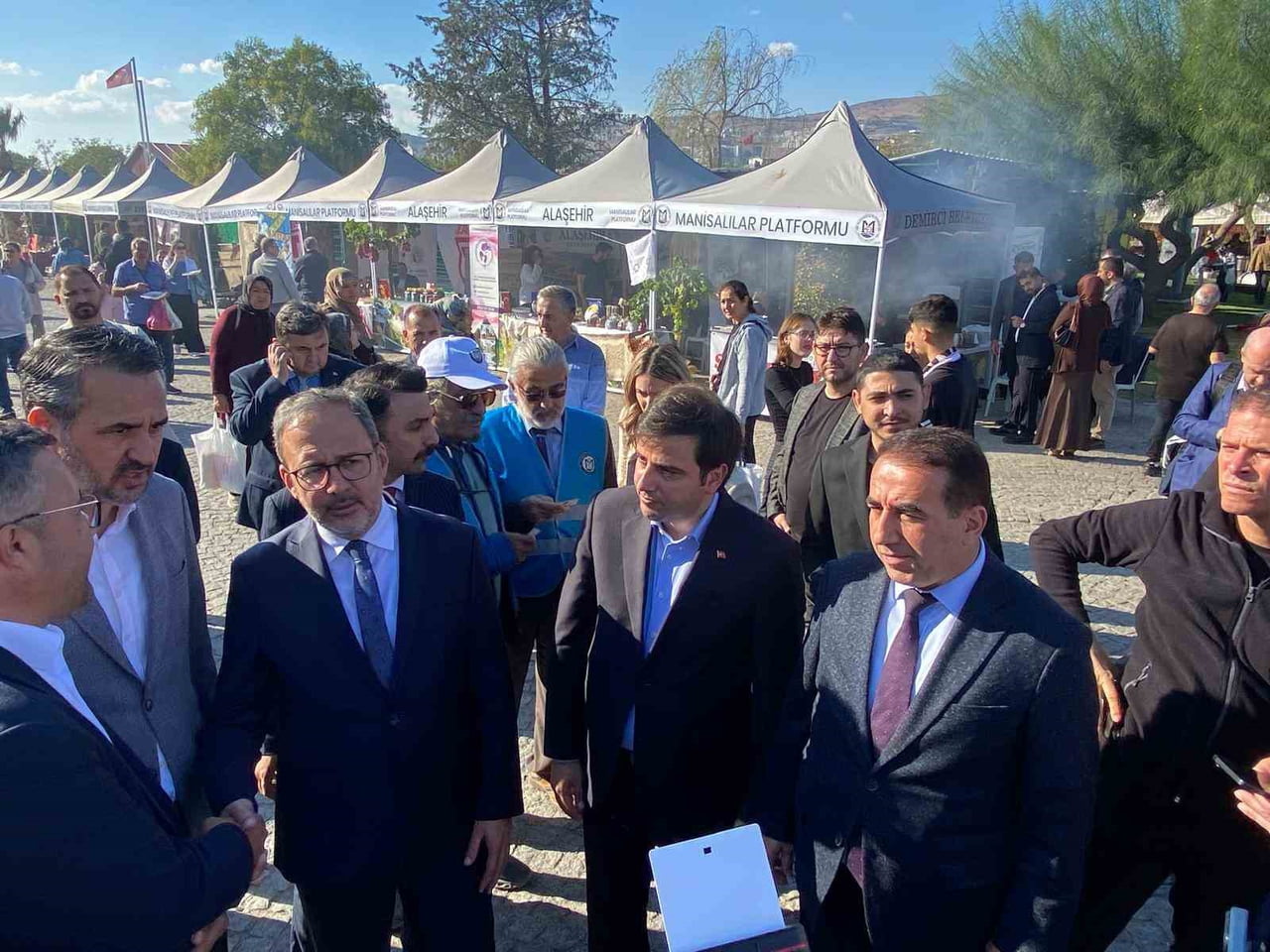 MANİSA’NIN ALAŞEHİR İLÇESİNİN TARİHİ, KÜLTÜREL VE GASTRONOMİK DEĞERLERİ, İZMİR’İN BORNOVA...