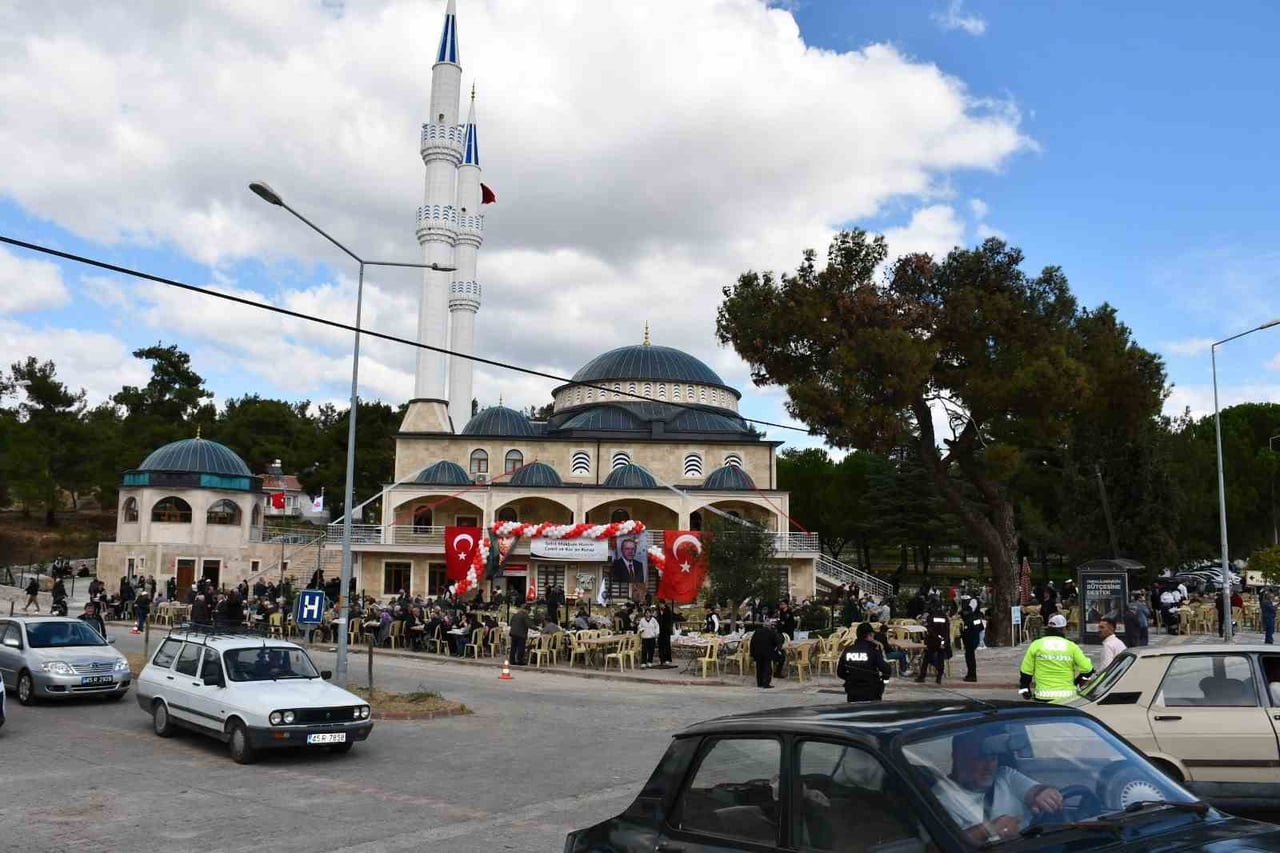 MANİSA’NIN GÖRDES İLÇESİNDE YAPIMINA 2013 YILINDA BAŞLANAN ŞEHİT MAKBULE HANIM KUR’AN KURSU VE...