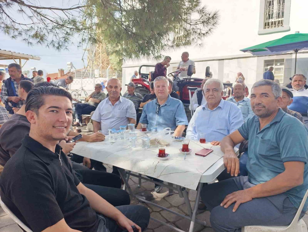 MANİSA’NIN GÖRDES İLÇESİNE BAĞLI YAKAKÖY MAHALLESİ’NDE DÜZENLENEN GELENEKSEL KÖY HAYRI, ÇEVRE...