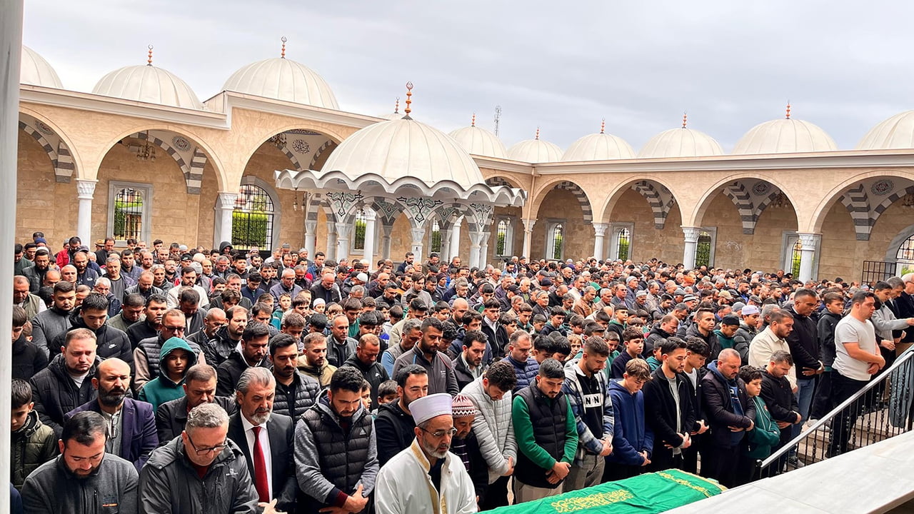 MANİSA’NIN KULA İLÇESİNDE, KALP RAHATSIZLIĞI NEDENİYLE TEDAVİ GÖRDÜĞÜ HASTANEDE HAYATINI KAYBEDEN...