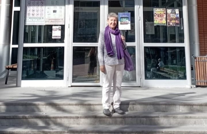 MANİSA’NIN SARIGÖL İLÇESİNE BAĞLI ALEMŞAHLI MAHALLESİ’NDE YAŞAYAN 62 YAŞINDAKİ YAZAR VİCDAN EFE...