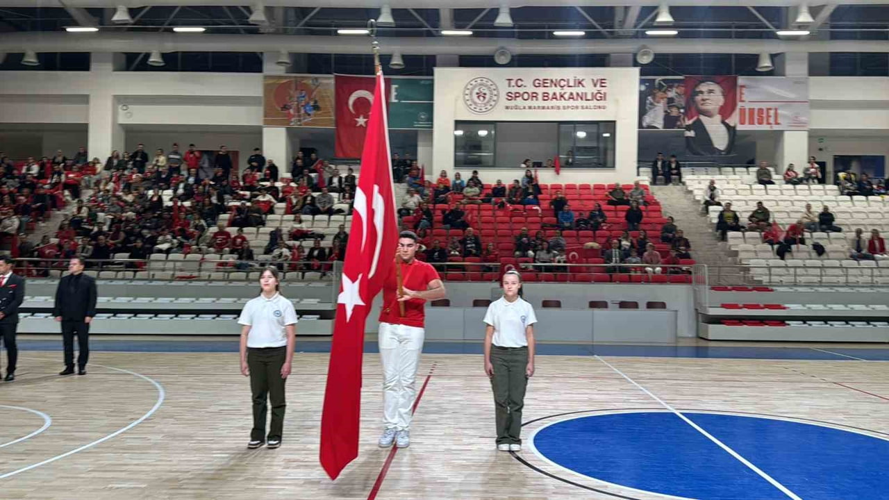 MARMARİS’TE CUMHURİYET’İN 103. YILI COŞKUSU