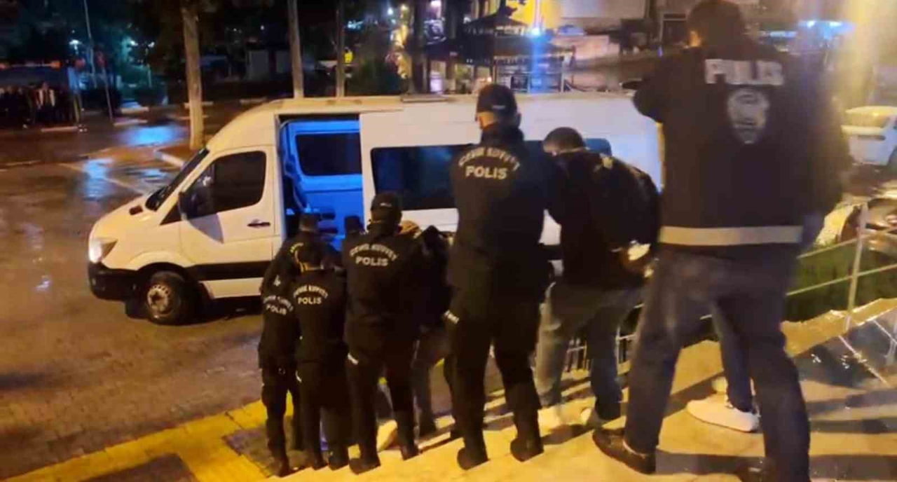 MERSİN'İN GÜLNAR İLÇESİNDE GAZİNO VE RESTORAN OLARAK FAALİYET GÖSTEREN 2 İŞLETMEYE YÖNELİK...