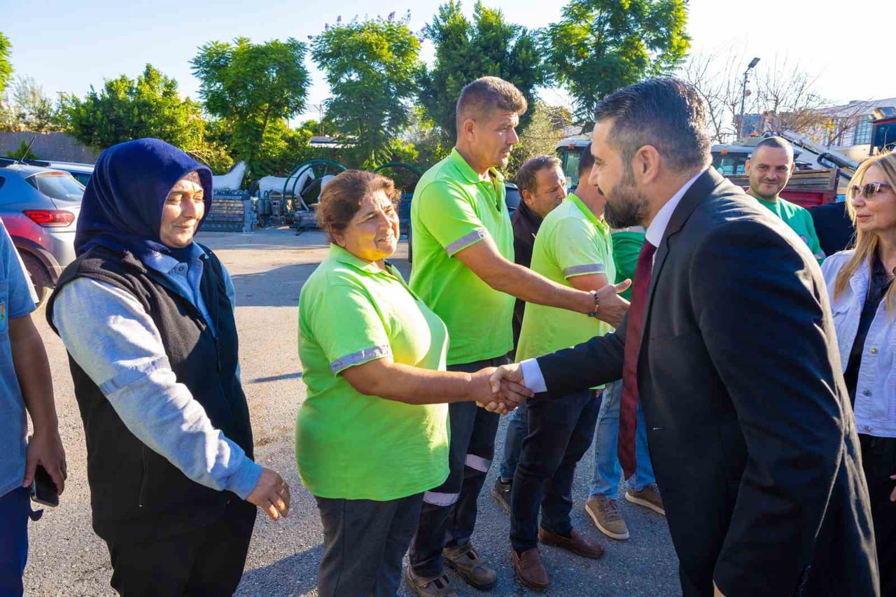 MERSİN'İN MEZİTLİ BELEDİYE BAŞKAN VEKİLİ TURGUT SELAĞZI, BELEDİYENİN FARKLI BİRİMLERİNDE GÖREV...