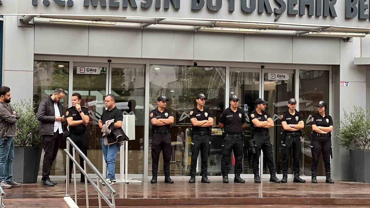 MERSİN BÜYÜKŞEHİR BELEDİYESİ DAHİL 2'Sİ MERKEZ İLÇE 3 BELEDİYEYE YÖNELİK YÜRÜTÜLEN İHALE VE...