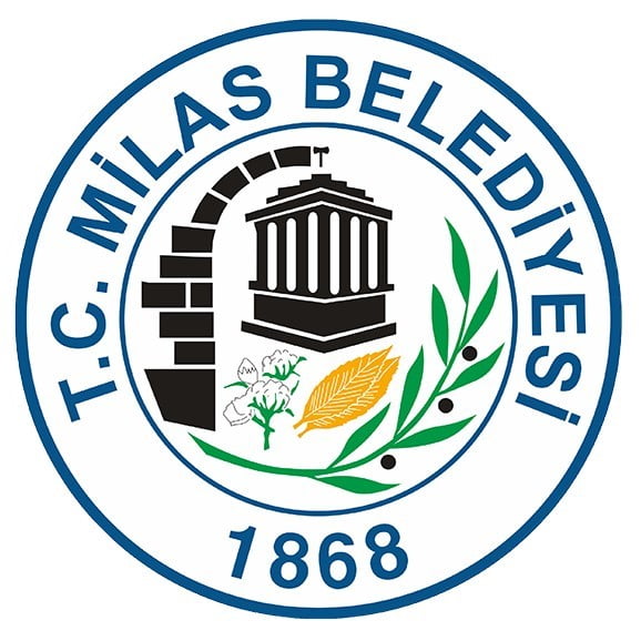 MİLAS BELEDİYESİ'NE ŞAFAK BASKINI, POLİS BELEDİYE BİNASINA GİRİŞ VE ÇIKIŞLARI DURDURDU