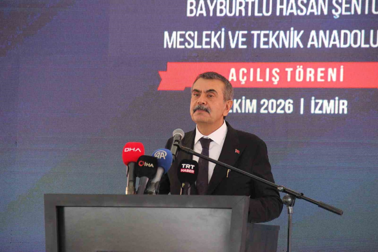 MİLLİ EĞİTİM BAKANI YUSUF TEKİN İZMİR PROGRAMI KAPSAMINDA DİKİLİ'DE BULUNAN BAYBURTLU HASAN...