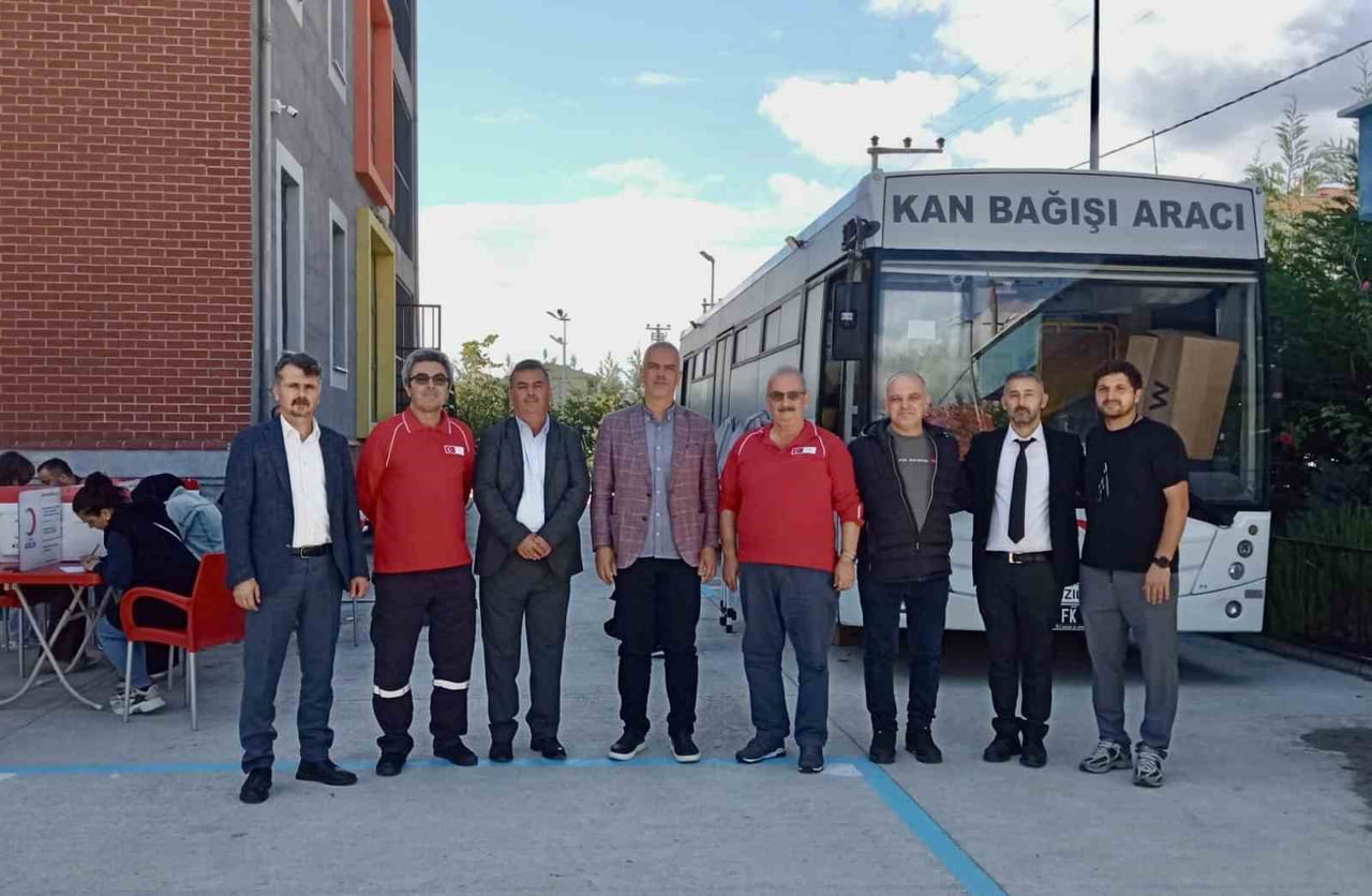 MİLLİ EĞİTİM BAKANLIĞI İLE TÜRK KIZILAY ARASINDA İMZALANAN PROTOKOL KAPSAMINDA DÜZCE’DE DÜZENLENEN...