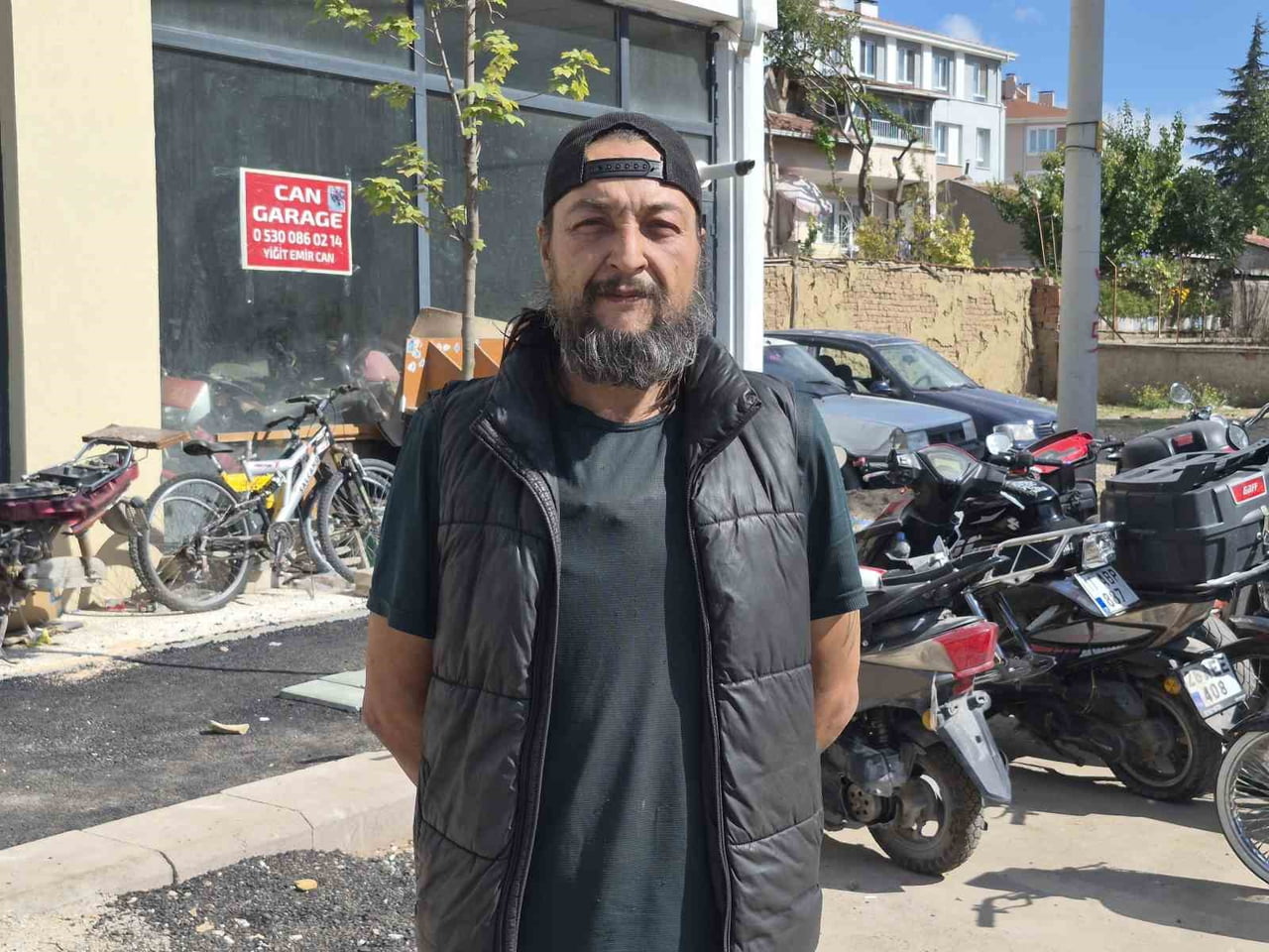 MOTOSİKLET TAMİRCİSİ CENGİZ CAN