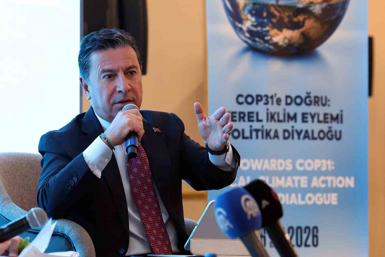 MUĞLA BÜYÜKŞEHİR BELEDİYE BAŞKANI AHMET ARAS, GAZİANTEP’TE DÜZENLENEN ‘COP31’E DOĞRU: YEREL İKLİM...