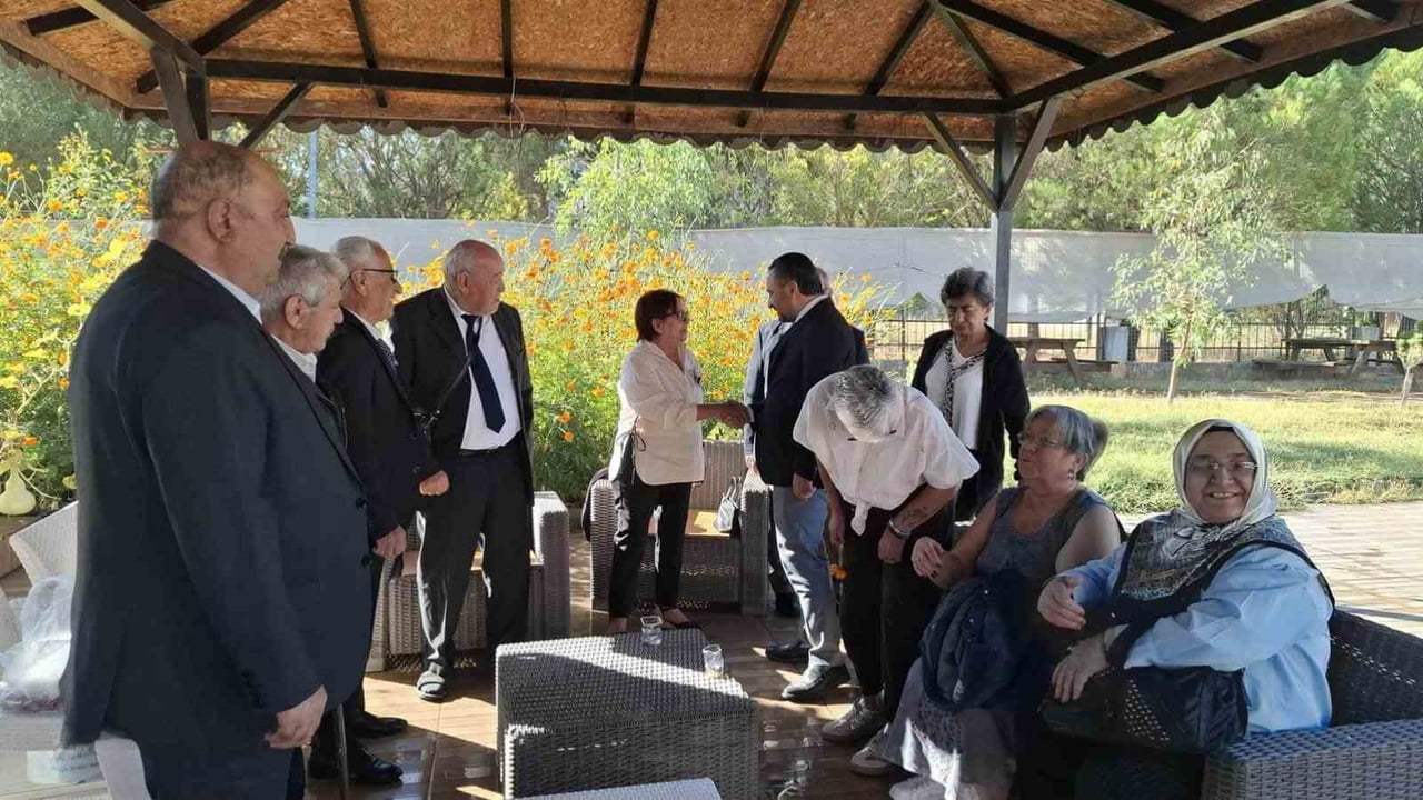 MUĞLA’DA 1 EKİM DÜNYA YAŞLILAR GÜNÜ HUZUREVİNDE KUTLANDI