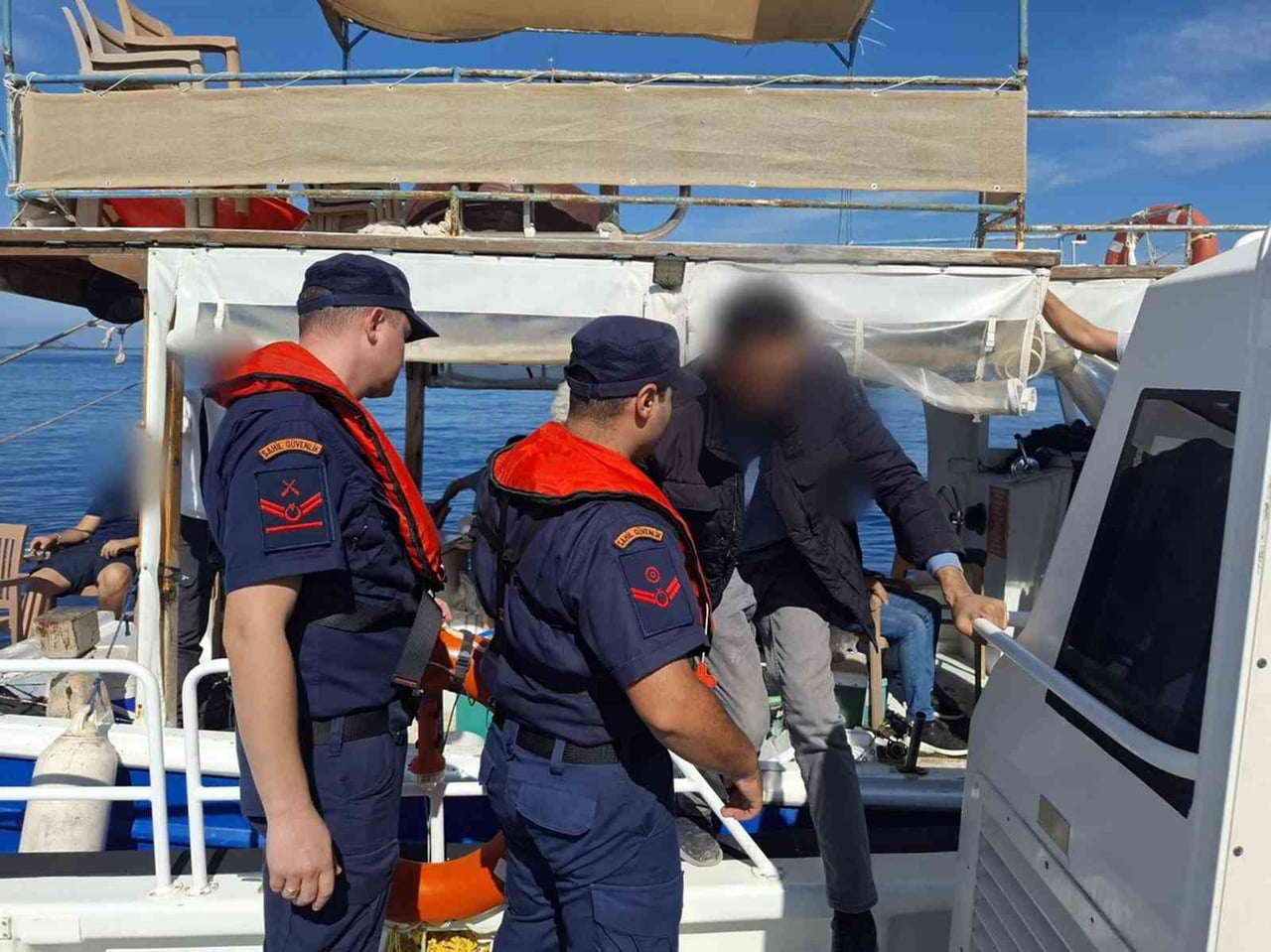 MUĞLA’NIN DALAMAN VE BODRUM İLÇELERİNDE TEKNELERDE YARALANAN VE RAHATSIZLANAN İKİ VATANDAŞ İÇİN...