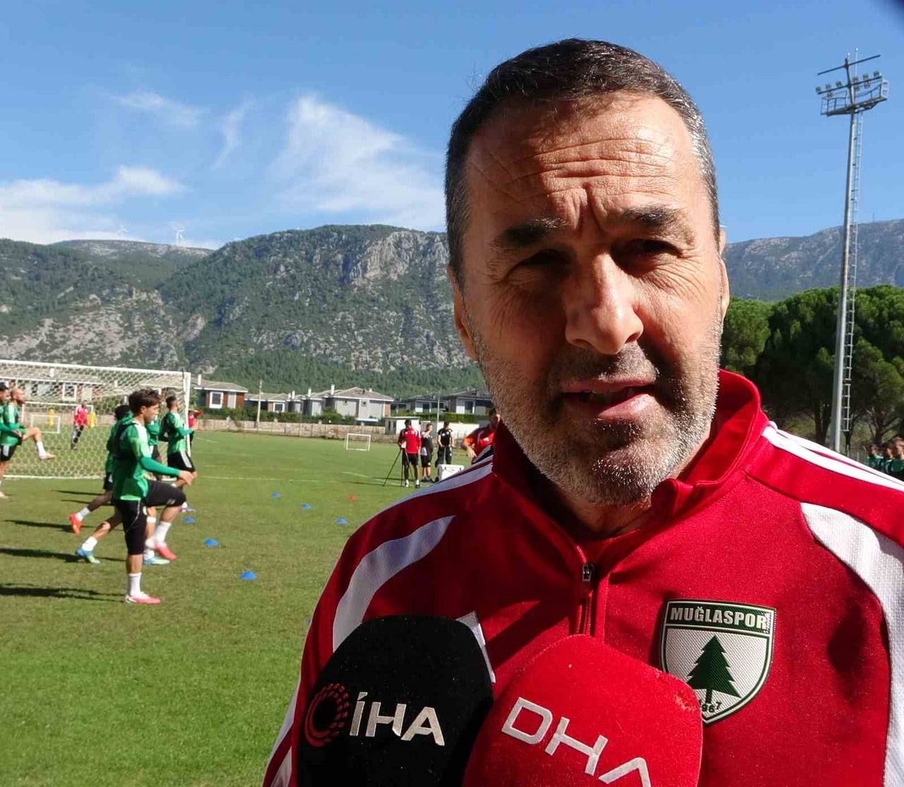 MUĞLASPOR TEKNİK DİREKTÖRÜ YALÇIN KOŞUKAVAK AÇIKLAMALARDA BULUNDU