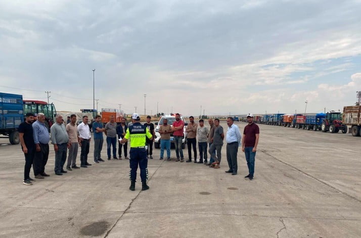MUŞ’TA JANDARMA EKİPLERİNCE EYLÜL AYINDA GERÇEKLEŞTİRİLEN TRAFİK DENETİMLERİNDE 39 BİN 839 ARAÇ VE...