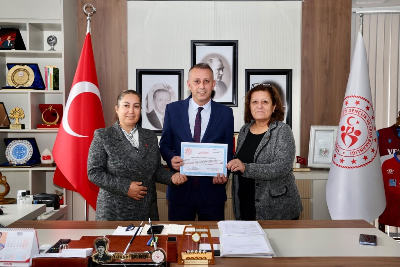NİĞDE GENÇLİK VE SPOR İL MÜDÜRLÜĞÜ’NE “BESLENME DOSTU VE FİZİKSEL AKTİVİTEYİ DESTEKLEYEN İŞ YERİ”...