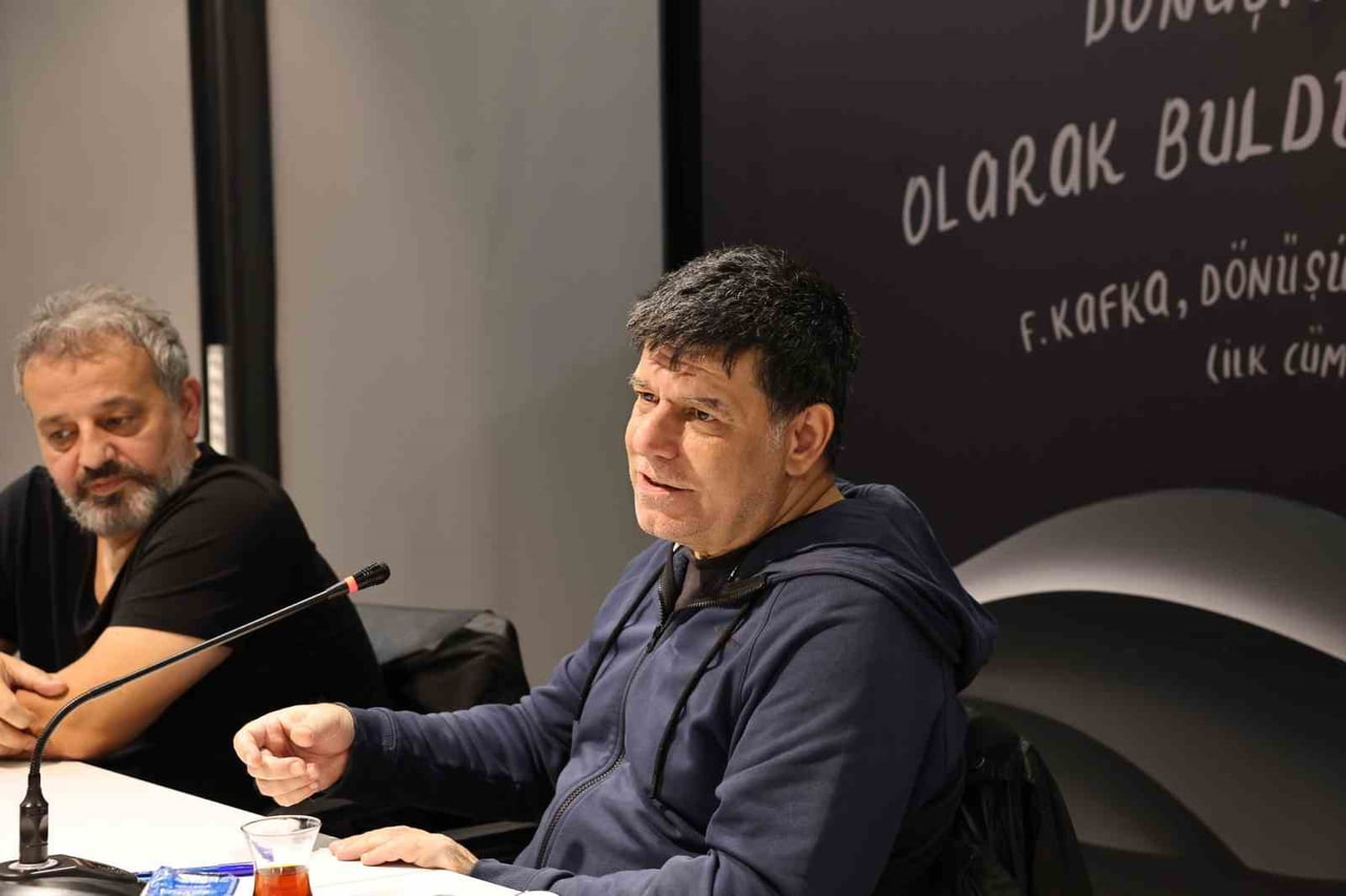 NİLÜFER BELEDİYESİ'NİN DÜZENLEDİĞİ KOZA BULUŞMALARI'NA KONUK OLAN ALPER CANIGÜZ, SON ROMANI...