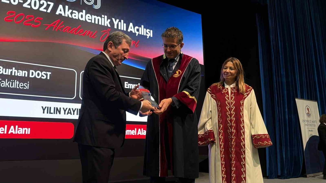 ONDOKUZ MAYIS ÜNİVERSİTESİ (OMÜ) 2026-2027 AKADEMİK YILI AÇILIŞ TÖRENİ VE 2025 OMÜ AKADEMİ...