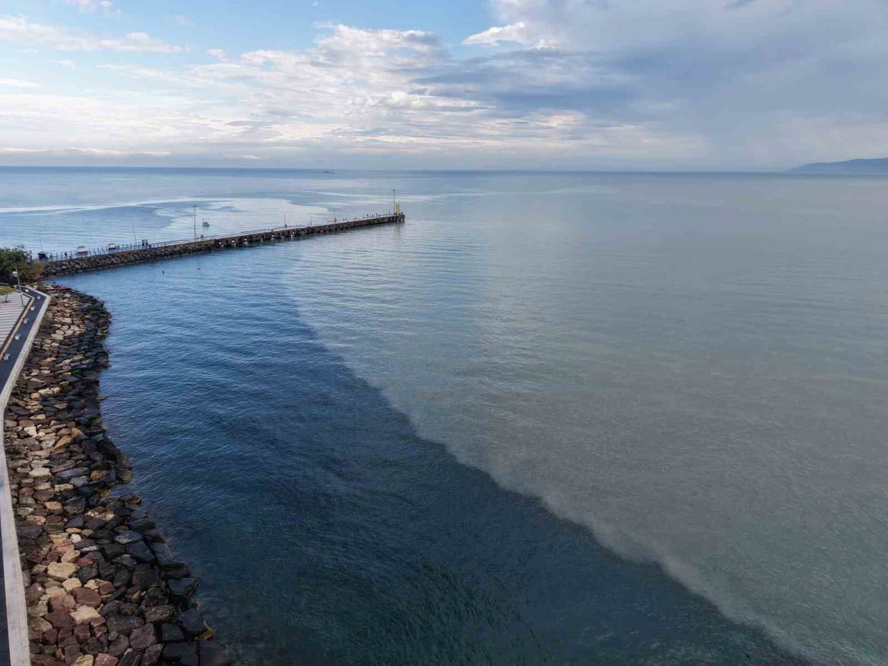 ORDU’NUN FATSA İLÇESİNDE ETKİLİ OLAN YAĞIŞLARIN ARDINDAN KARADENİZ’İN RENGİ...