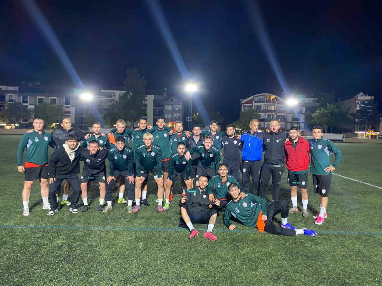 OSMANELİSPOR LİGE BOMBA GİBİ HAZIRLANIYOR