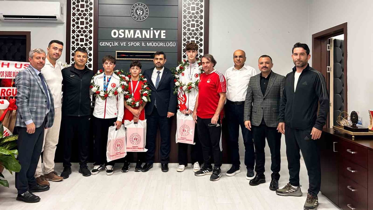 OSMANİYELİ BAŞARILI SPORCULAR MEMLEKETLERİNDE COŞKUYLA KARŞILANDI