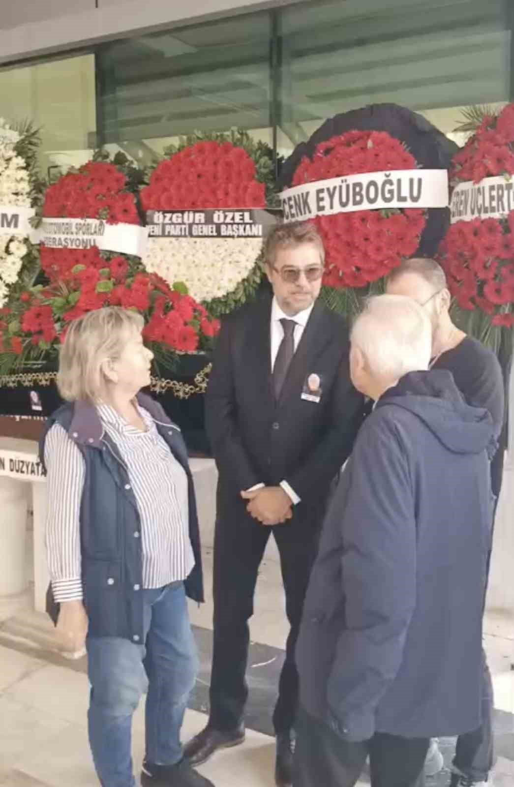 OYUNCU ENGİN ALTAN DÜZYATAN'IN, YAŞLILIĞA BAĞLI SAĞLIK SORUNLARI SEBEBİYLE 87 YAŞINDA HAYATINI...