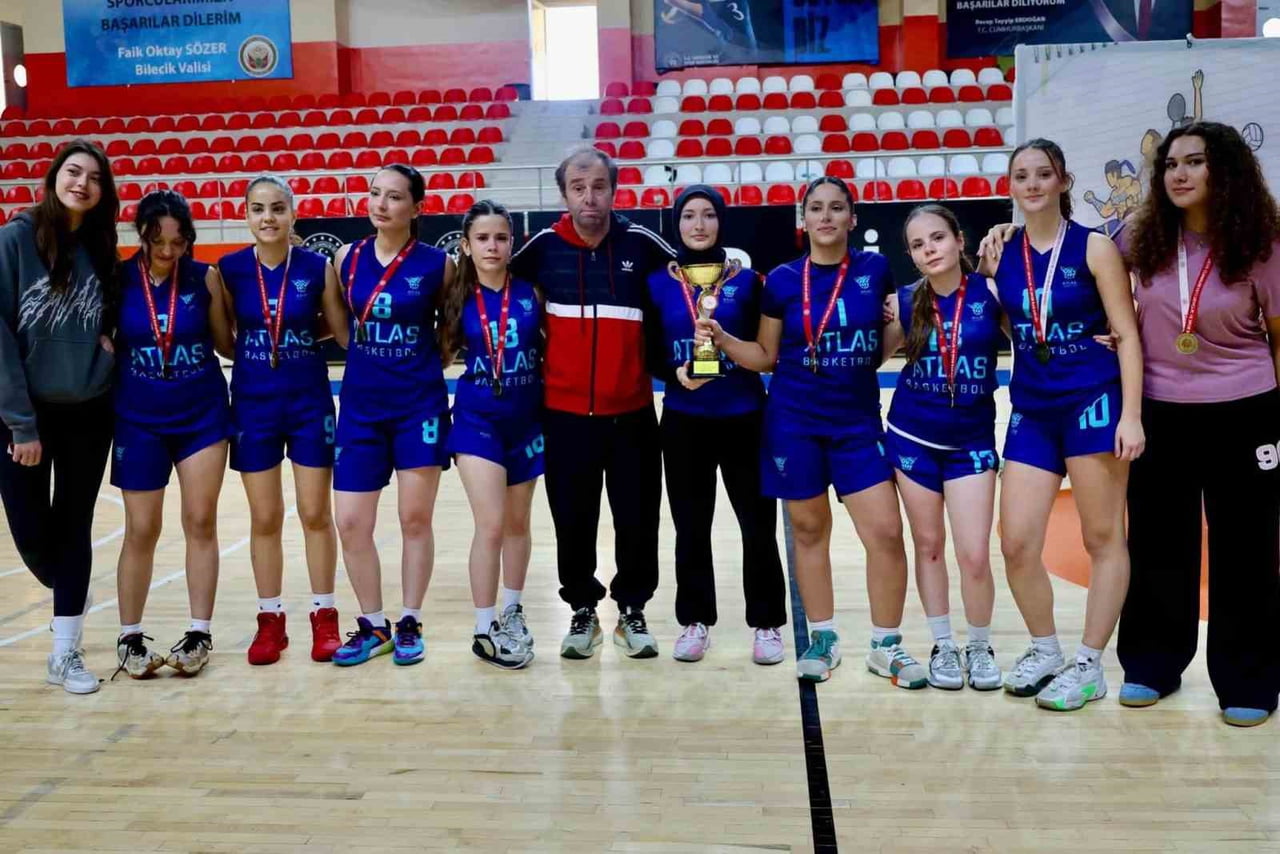 POTANIN GENÇ YILDIZLARI ÖDÜLLERİNE KAVUŞTU