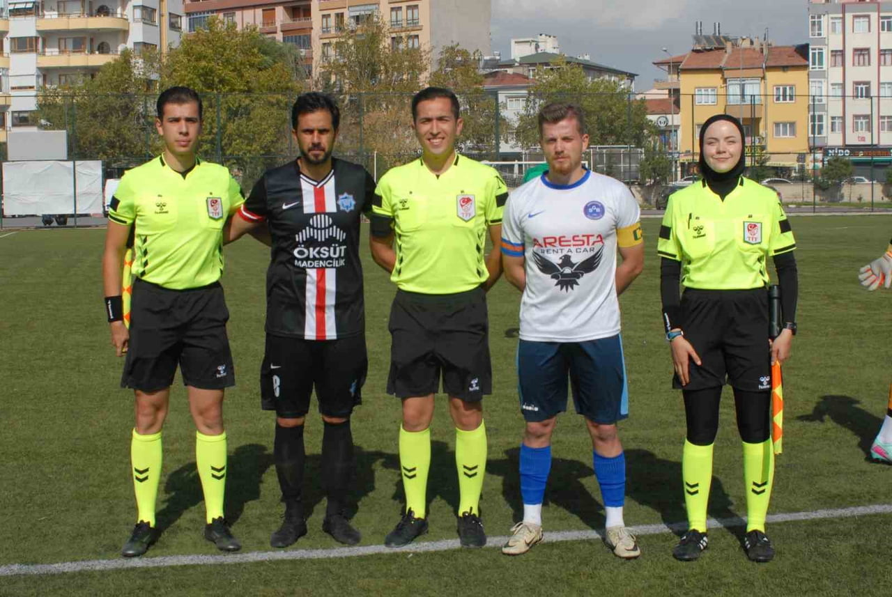 PROFESYONELLİĞE GEÇİŞ LİGİ (PGL) 3. GRUP 3. HAFTASINDA OYNANACAK MÜSABAKALARI YÖNETECEK HAKEMLER...