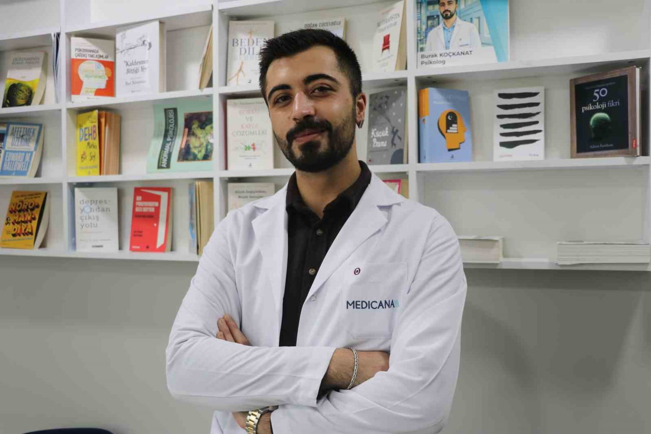 PSİKOLOG BURAK KOÇKANAT