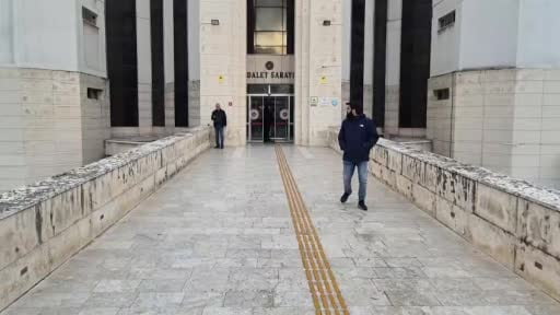 Resim öğretmeni sosyal medya paylaşımı nedeniyle tutuklandı
