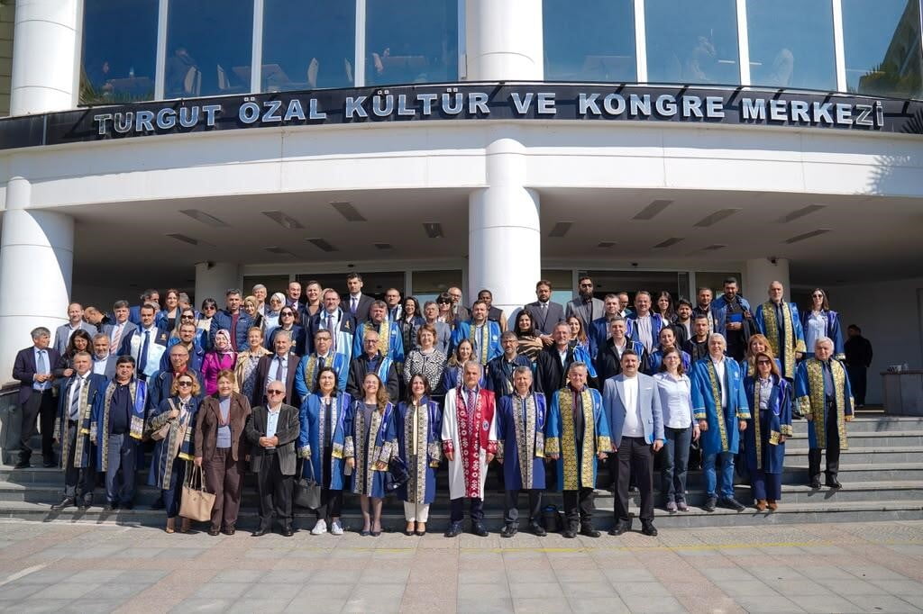 SAKARYA ÜNİVERSİTESİ (SAÜ) 2026-2027 AKADEMİK YILI AKADEMİK KURUL TOPLANTISI, TURGUT ÖZAL KÜLTÜR...