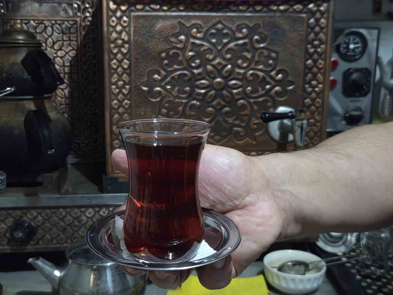 SAMSUN'DA KAHVECİLER ODASI TARAFINDAN ÇAY FİYAT TARİFESİNE YAPILMASI İSTENEN YÜZDE 66,67'LİK İLK...