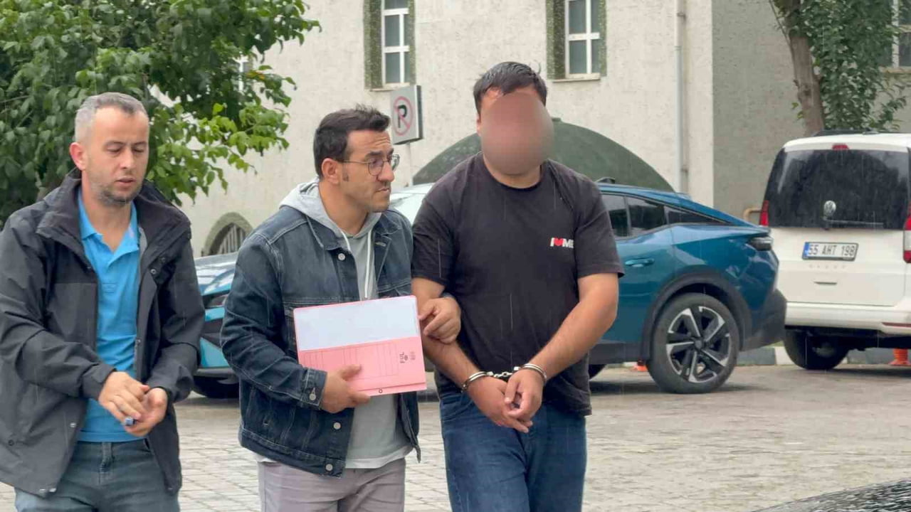 SAMSUN’UN ATAKUM İLÇESİNDE BİR ANAOKULUNU VE OKULUN FARKLI ŞUBELERİNİ TELEFONLA ARAYARAK RAHATSIZ...