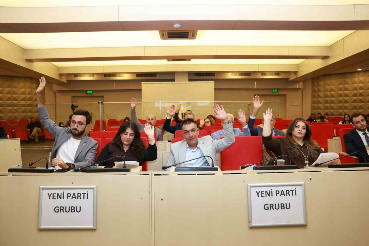 ŞEHZADELER BELEDİYE BAŞKANI HAKAN ŞİMŞEK, BELEDİYE MECLİSİ EKİM AYI OLAĞAN TOPLANTISINDA İLÇEDE...