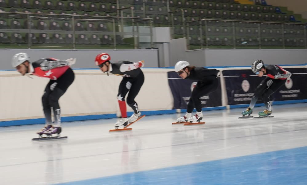 SHORT TRACK FEDERASYON KUPASI 1 YARIŞMASI 28 EKİM-01 KASIM 2026 TARİHLERİ ARASINDA ERZURUM’DA...