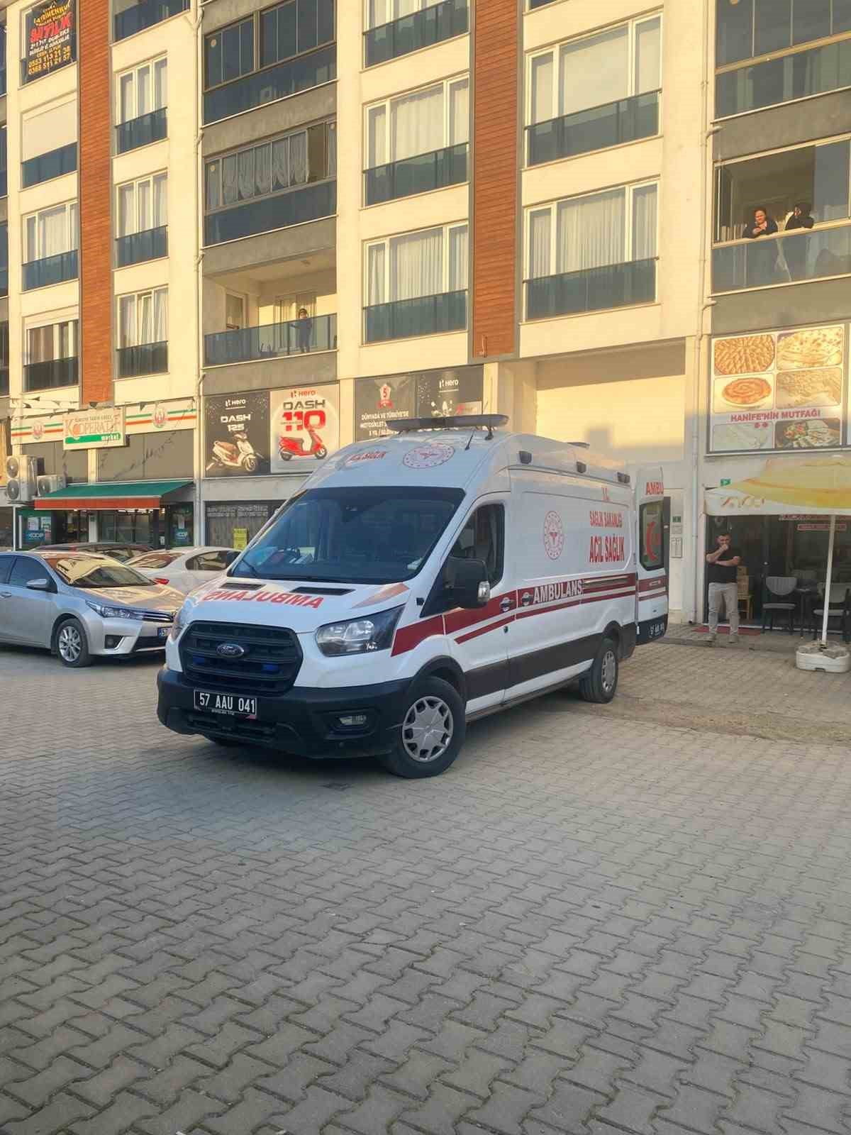 SİNOP’UN ERFELEK İLÇESİNDE MEYDANA GELEN OLAYDA, 70 YAŞINDAKİ BİR KİŞİ, TARTIŞTIĞI 60 YAŞINDAKİ...