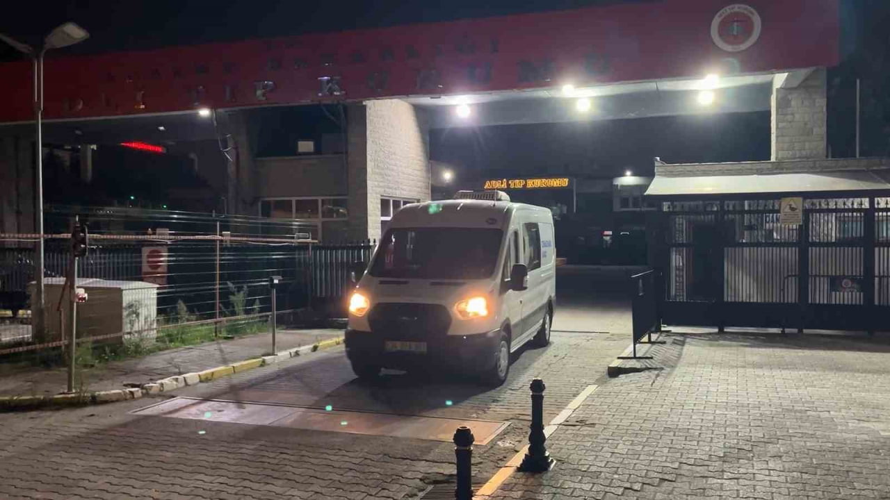 ŞİŞLİ’DEKİ İSTANBUL KONGRE MERKEZİ’NDE DÜZENLENEN KONSERDE FENALAŞARAK HAYATINI KAYBEDEN MAHMUD...