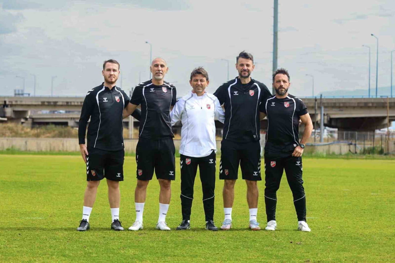 (SOLDAN SAĞA) YAVUZ TARHAN, FATİH EGEDİK, ZAFER UYSAL, RECEP ÖZTÜRK, HARUN ÖZCAN ÇAKMAK
