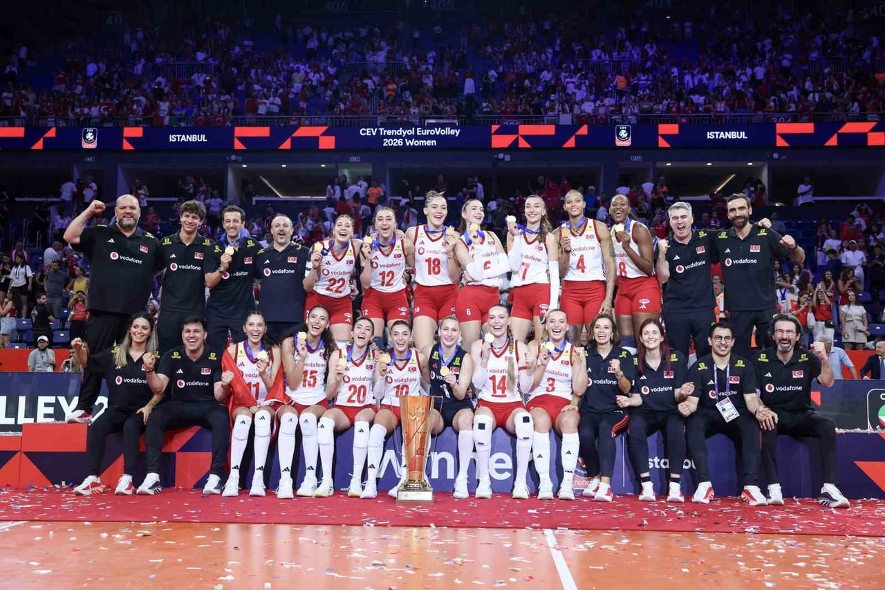SON AVRUPA VE VNL ŞAMPİYONU A MİLLİ KADIN VOLEYBOL TAKIMI, 2027 KADINLAR VOLEYBOL DÜNYA KUPASI’NDA...