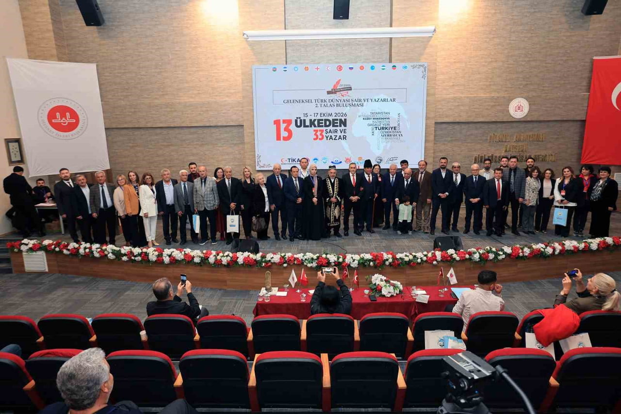 TALAS BELEDİYESİ'NİN ÖNCÜLÜĞÜNDE DÜZENLENEN 2. TALAS TÜRK DÜNYASI ŞAİR VE YAZARLAR BULUŞMASI, ŞİİR...