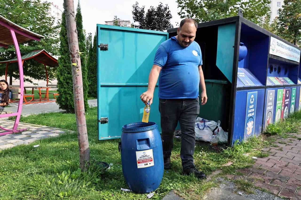 TALAS BELEDİYESİ TARAFINDAN YÜRÜTÜLEN BİTKİSEL ATIK YAĞ TOPLAMA KAMPANYASI, ÇEVRENİN KORUNMASINA...