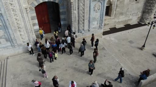 Tarih ve kültür severler Sivas'a akın ediyor