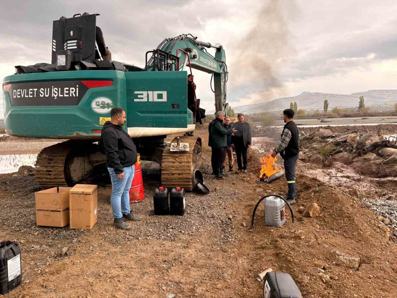 TERCAN’DA DSİ’NİN YÜRÜTTÜĞÜ ÇALIŞMALAR YERİNDE İNCELENDİ