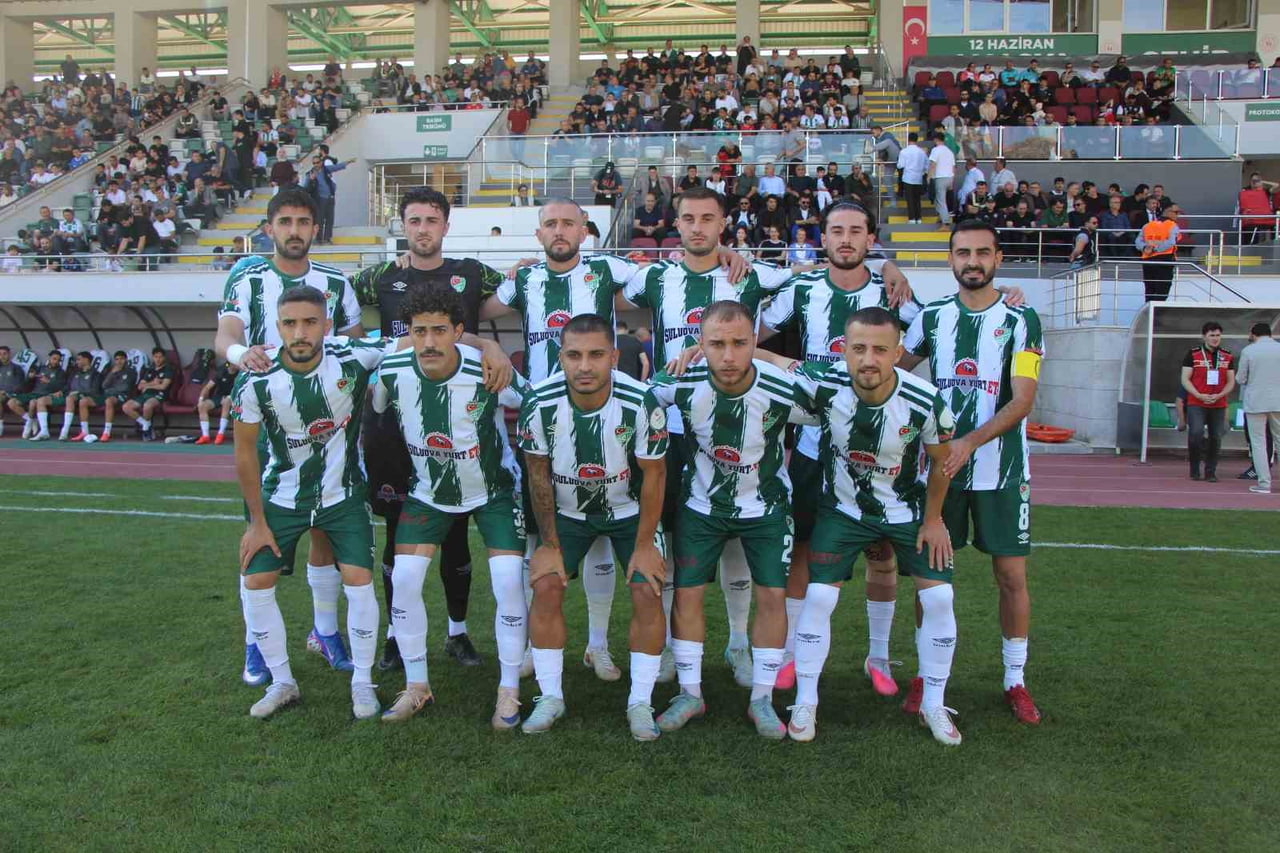 TFF 3. LİG 1. GRUP 6. HAFTASINDA AMASYASPOR, SAHASINDA SİLİVRİSPOR’U 2-1’LİK SKORLA MAĞLUP...