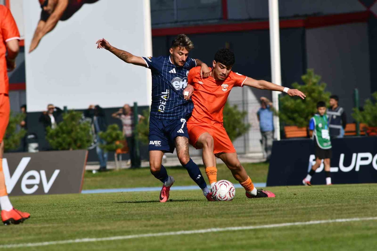 TFF 3. LİG 3. GRUP EKİPLERİNDEN ERCİYES 38 FUTBOL SPOR KULÜBÜ, LİGİN 6. HAFTA KARŞILAŞMASINA...