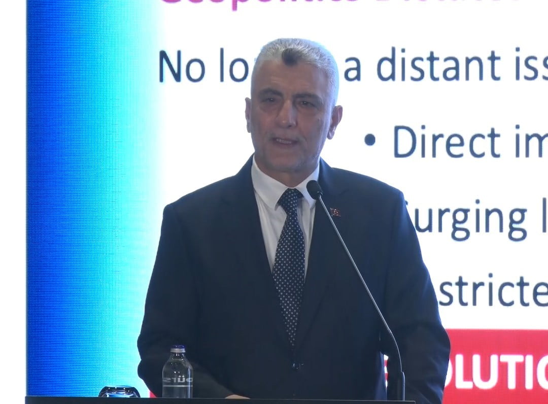 TİCARET BAKANI ÖMER BOLAT