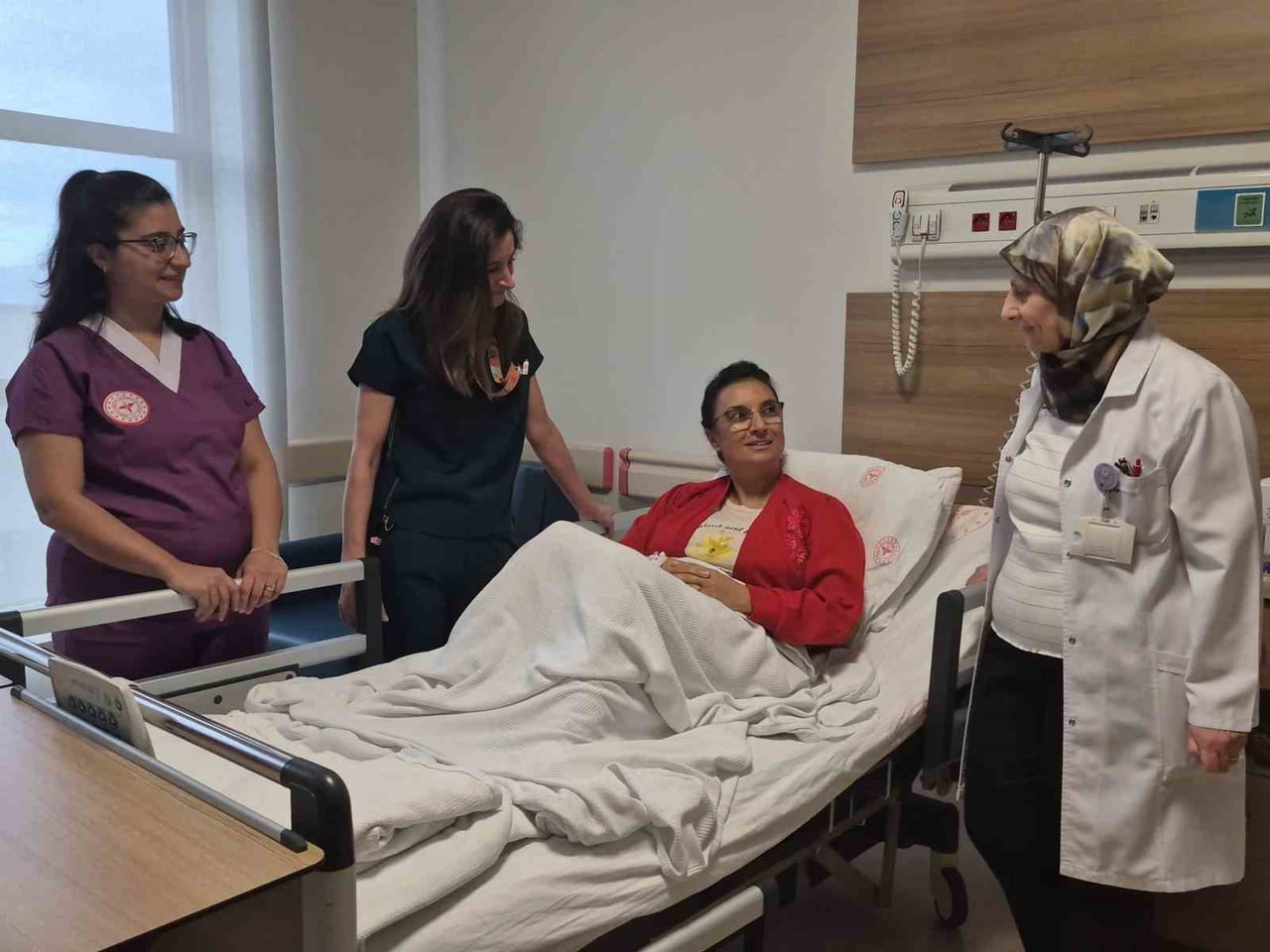 TIP DÜNYASINDA YENİ NESİL CERRAHİ YÖNTEMLER ARASINDA GÖSTERİLEN VE HİÇBİR KESİ YAPILMADAN...