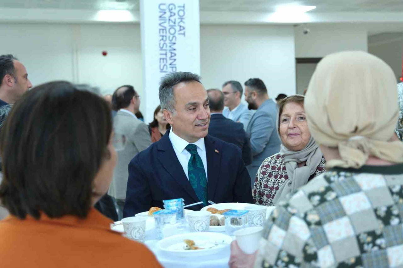 TOKAT GAZİOSMANPAŞA ÜNİVERSİTESİ BÜNYESİNDEKİ TAZELENME ÜNİVERSİTESİ’NDE YENİ EĞİTİM DÖNEMİNİN İLK...