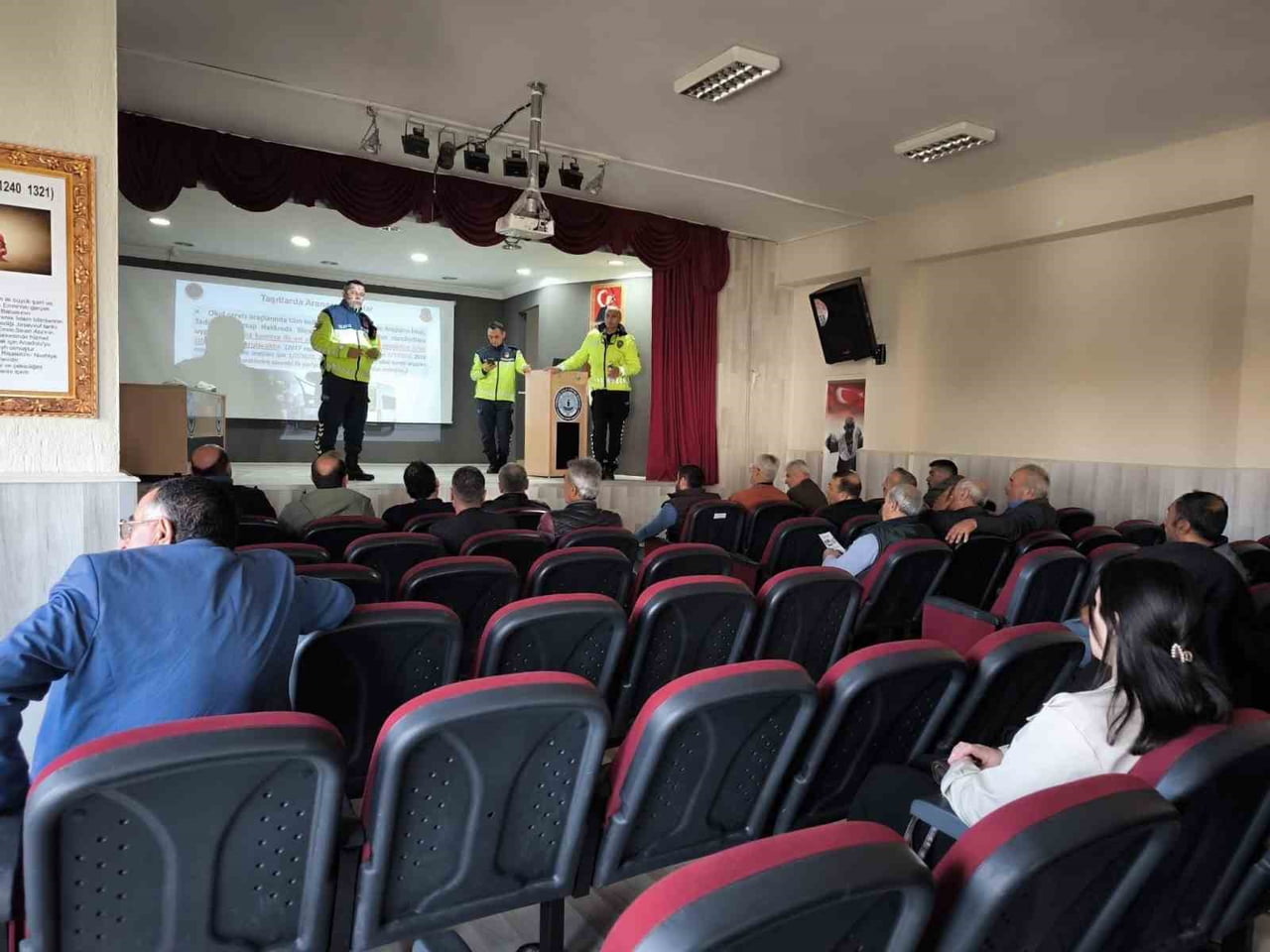 TOMARZA İLÇE MİLLİ EĞİTİM MÜDÜRLÜĞÜ KOORDİNESİNDE, TAŞIMALI EĞİTİM KAPSAMINDA GÖREV YAPAN SERVİS...