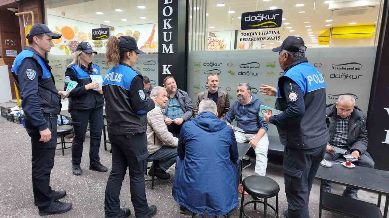 TOPLUM DESTEKLİ POLİSLİK ŞUBE MÜDÜRLÜĞÜ EKİPLERİ, “GÜVENLİ MAHALLEM, GÜVENLİ EĞİTİM” PROJESİ...
