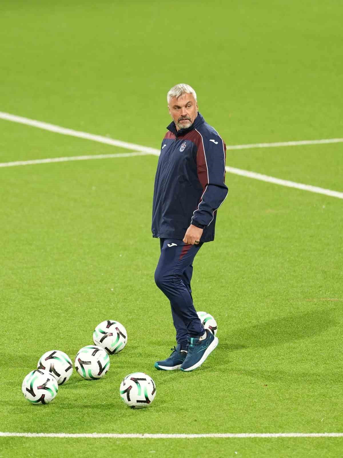 TRABZONSPOR TEKNİK DİREKTÖRÜ THOMAS REİS YÖNETİMİNDE YAKALADIĞI ÇIKIŞLA ZİRVE YARIŞINDA İDDİASINI...